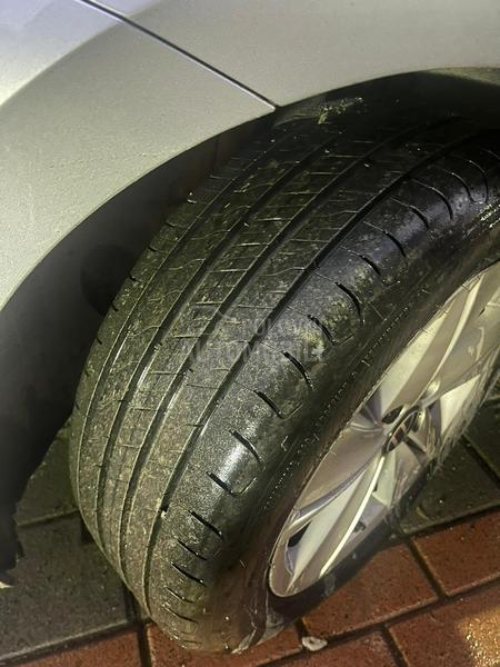 Volkswagen Golf 8 2.0