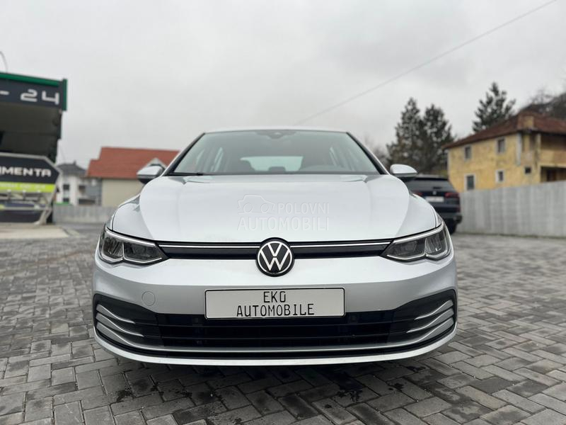 Volkswagen Golf 8 2.0