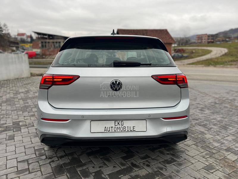Volkswagen Golf 8 2.0