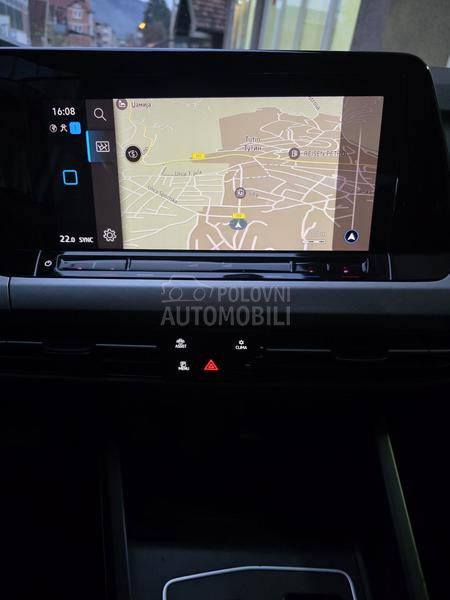 Volkswagen Golf 8 2.0