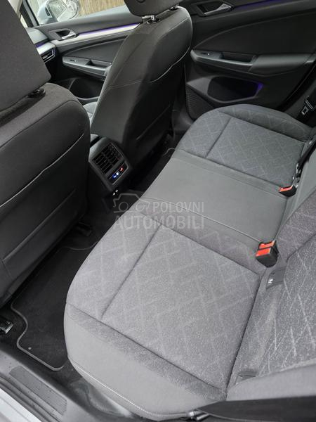 Volkswagen Golf 8 2.0