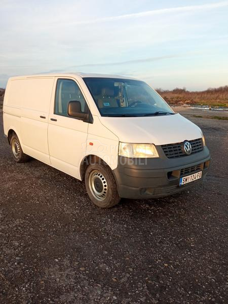 Volkswagen Transporter T5 1.9 TDI