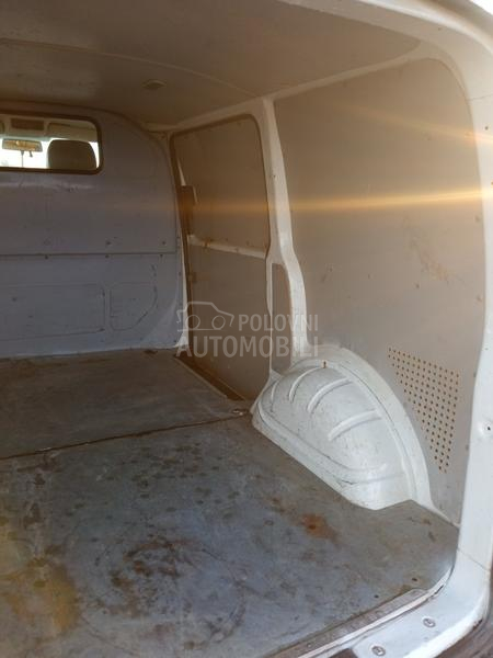 Volkswagen Transporter T5 1.9 TDI