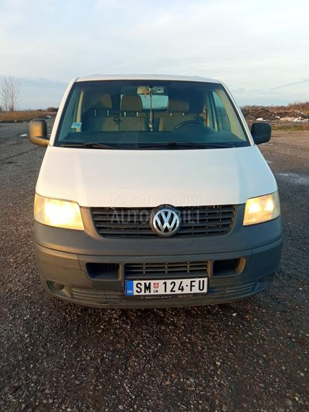 Volkswagen Transporter T5 1.9 TDI