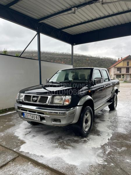 Nissan Navara 