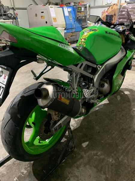Kawasaki zx6rr