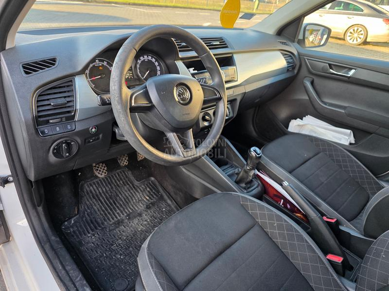 Škoda Fabia 1.0