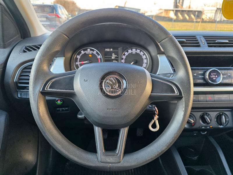 Škoda Fabia 1.0