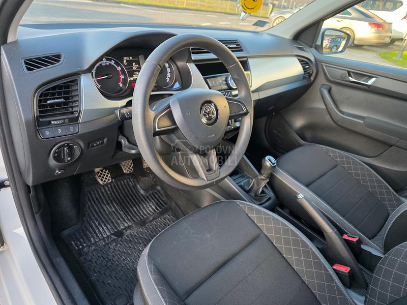 Škoda Fabia 1.0