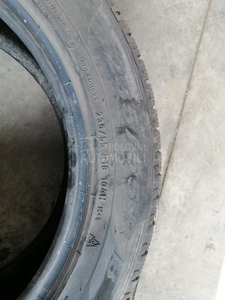 Pirelli 235/55 R18 Zimska