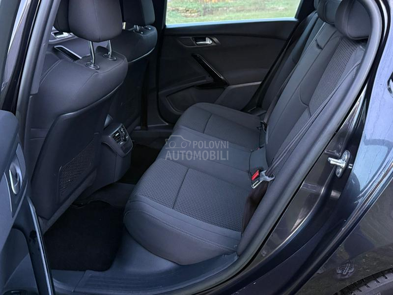 Peugeot 508 2.0 HDI HYBRID T O P