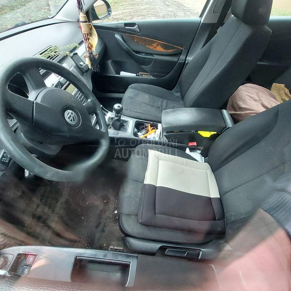 Volkswagen Passat B6 blumosen