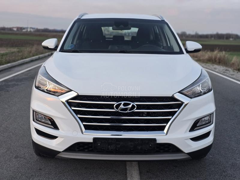Hyundai Tucson MILD HYBRID,LED,NAV