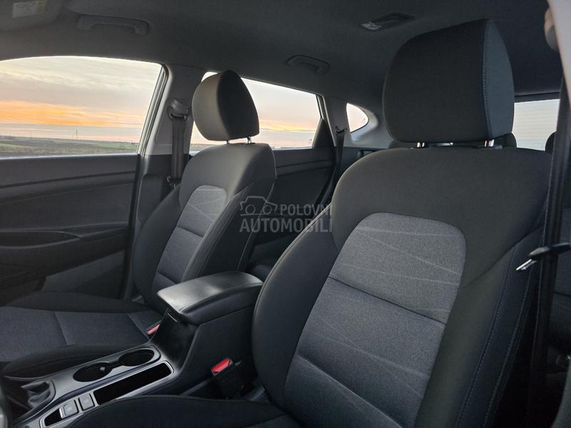 Hyundai Tucson MILD HYBRID,LED,NAV