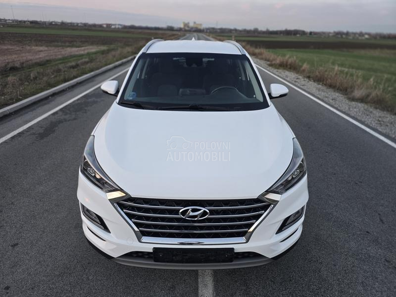 Hyundai Tucson MILD HYBRID,LED,NAV