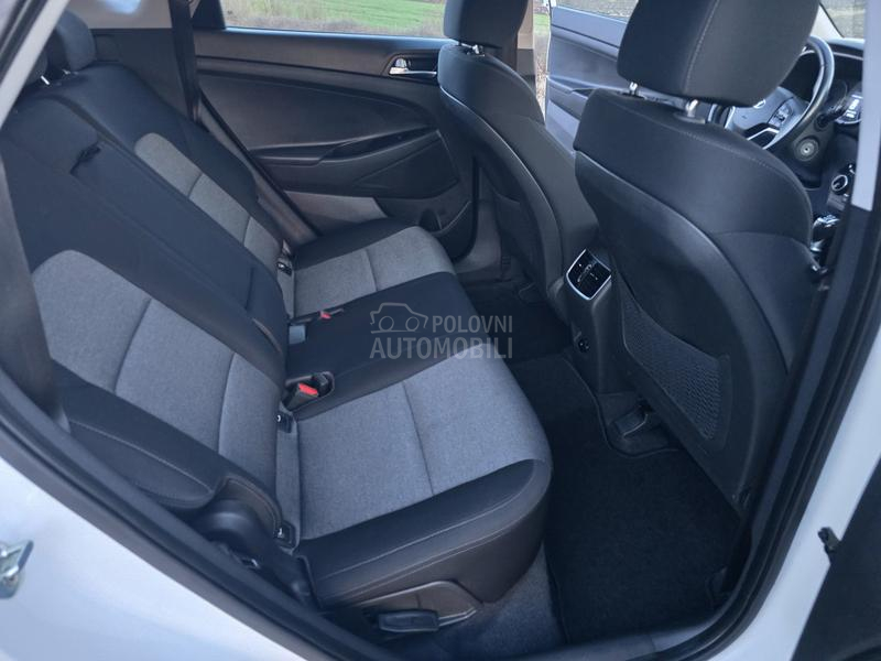 Hyundai Tucson MILD HYBRID,LED,NAV