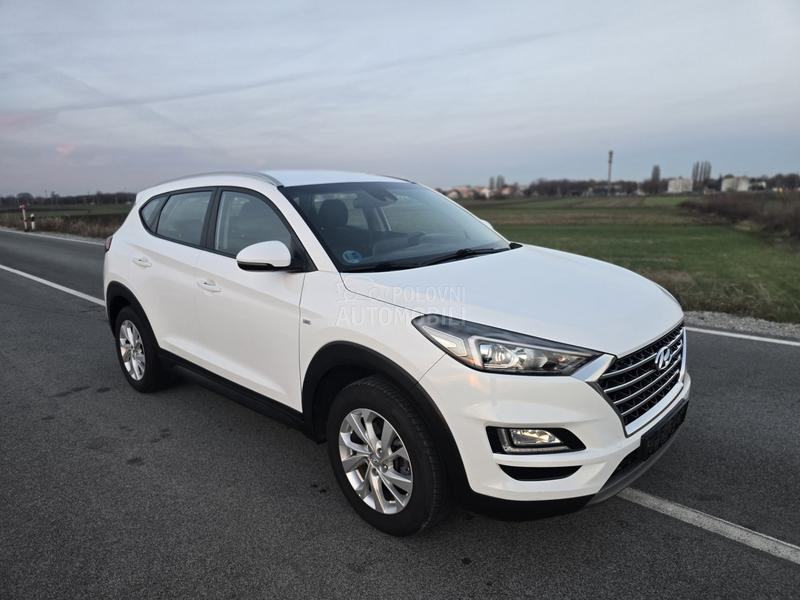 Hyundai Tucson MILD HYBRID,LED,NAV