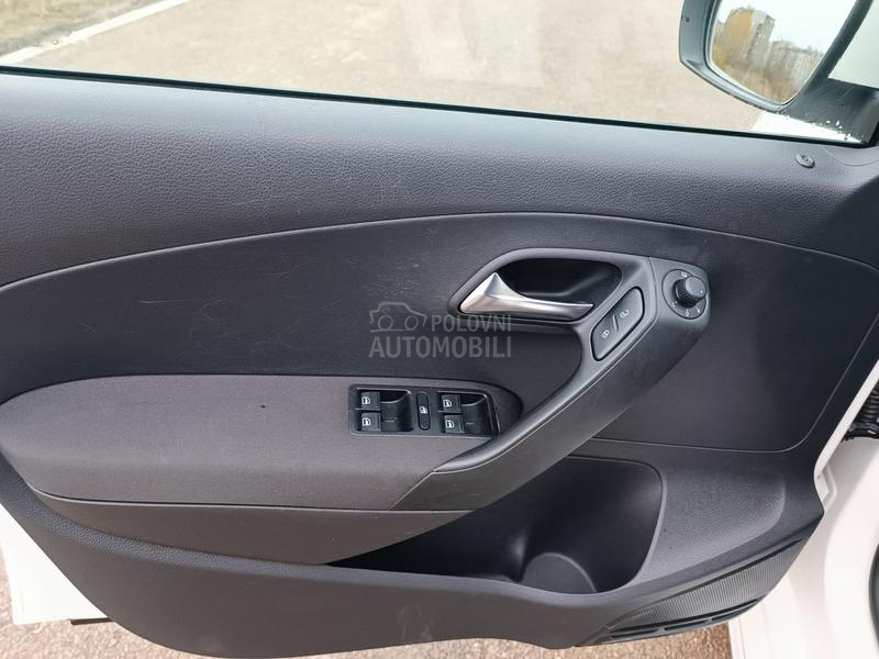 Volkswagen Polo 1.2TDI  2013 KAMERA