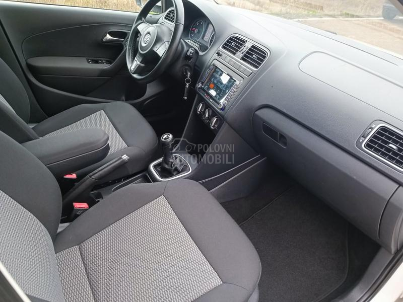 Volkswagen Polo 1.2TDI  2013 KAMERA