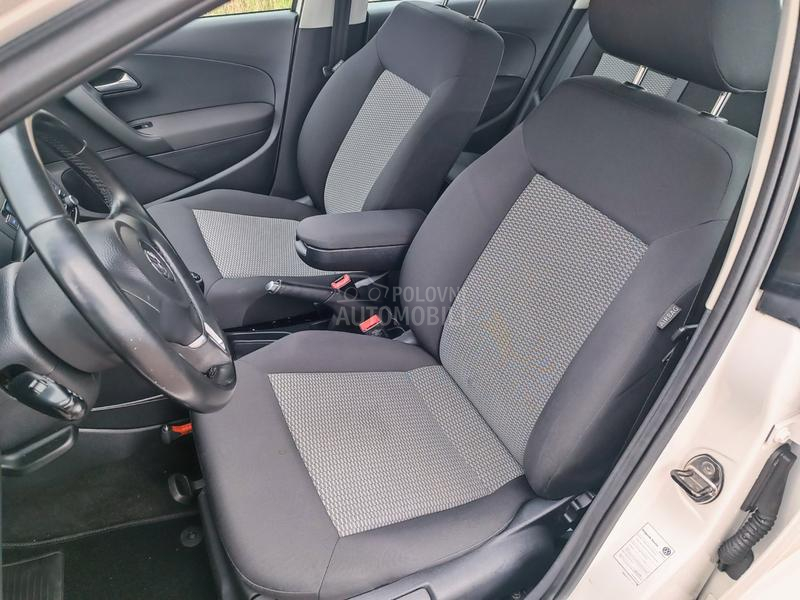 Volkswagen Polo 1.2TDI  2013 KAMERA