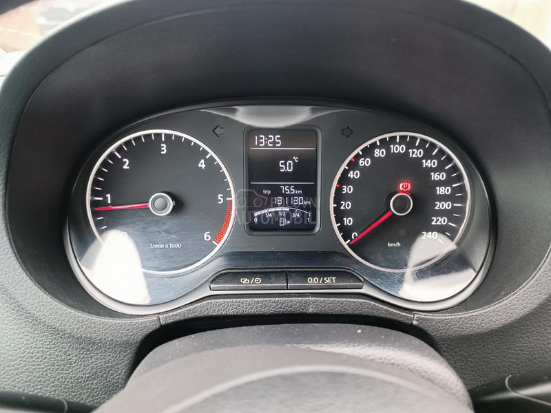 Volkswagen Polo 1.2TDI  2013 KAMERA
