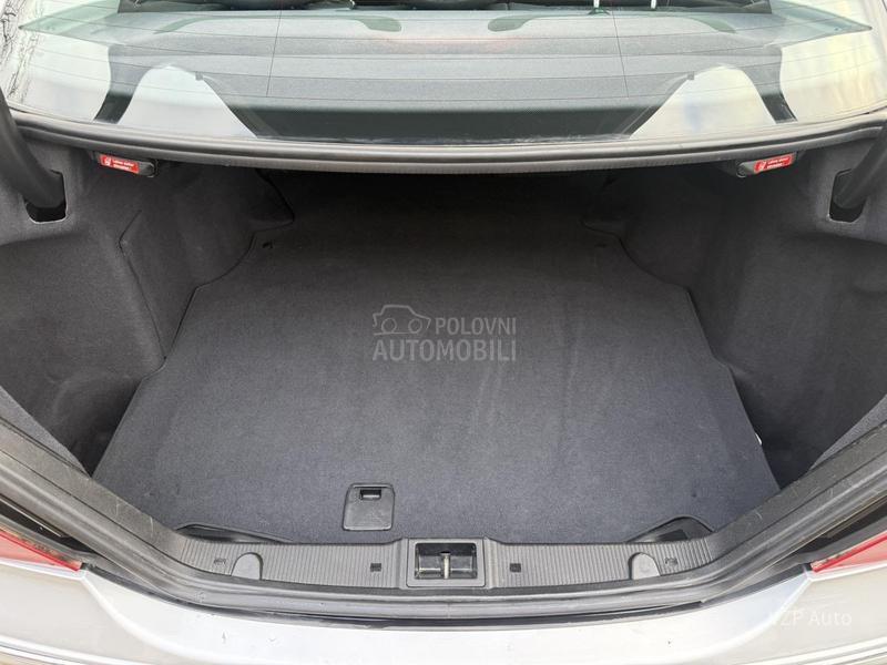 Mercedes Benz C 180 2.0 ELEGANCE