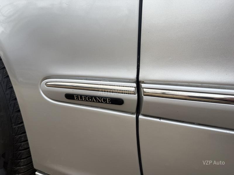 Mercedes Benz C 180 2.0 ELEGANCE