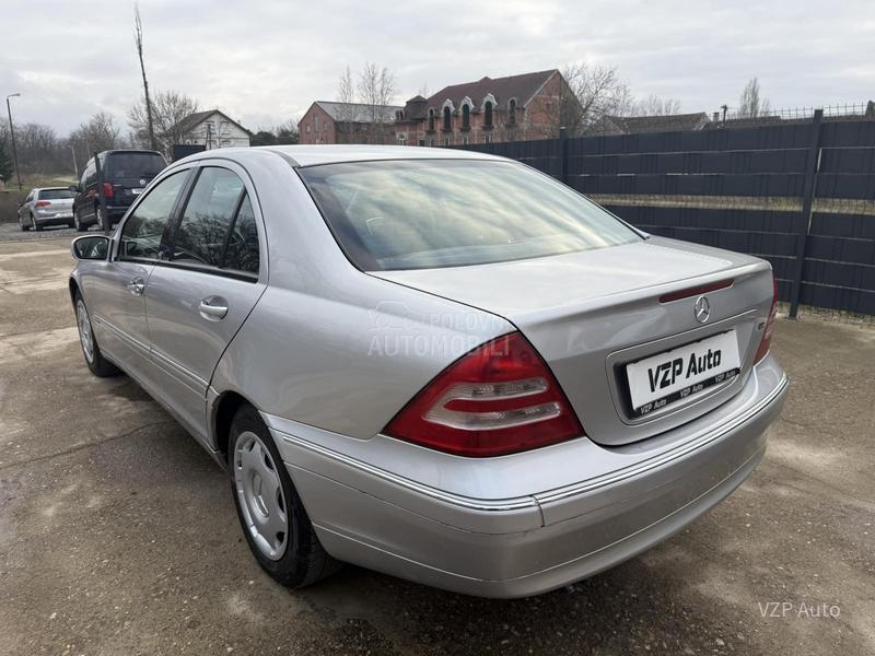 Mercedes Benz C 180 2.0 ELEGANCE