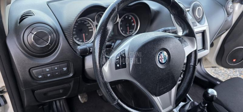 Alfa Romeo MiTo 1.4b t.o.p