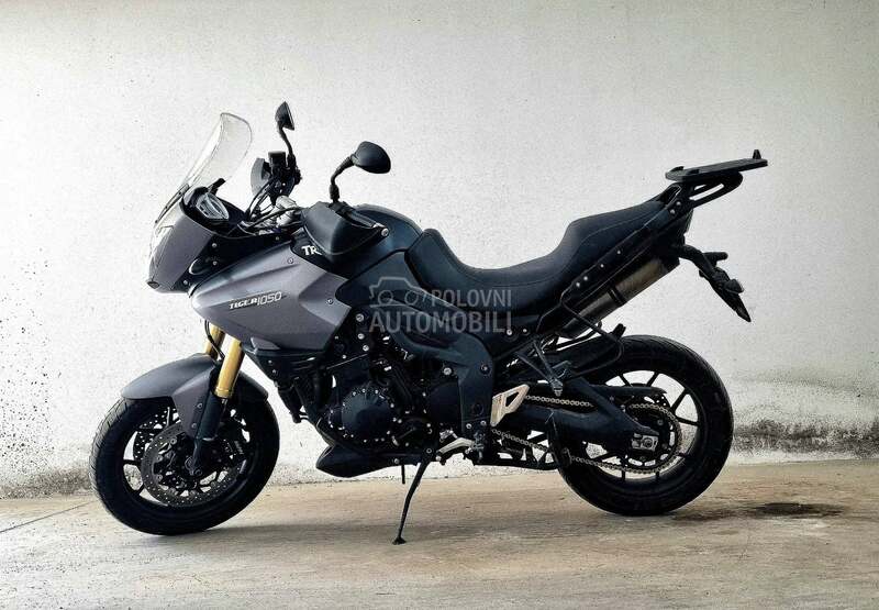 Triumph Tiger 1050
