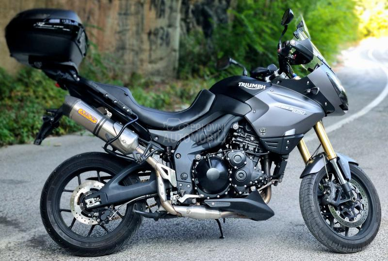 Triumph Tiger 1050