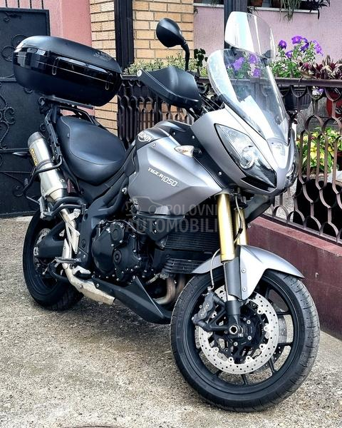 Triumph Tiger 1050