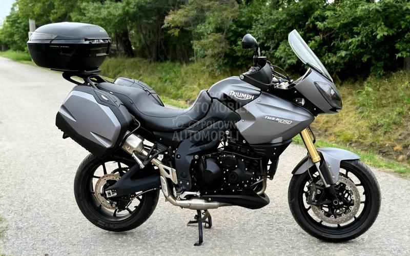 Triumph Tiger 1050