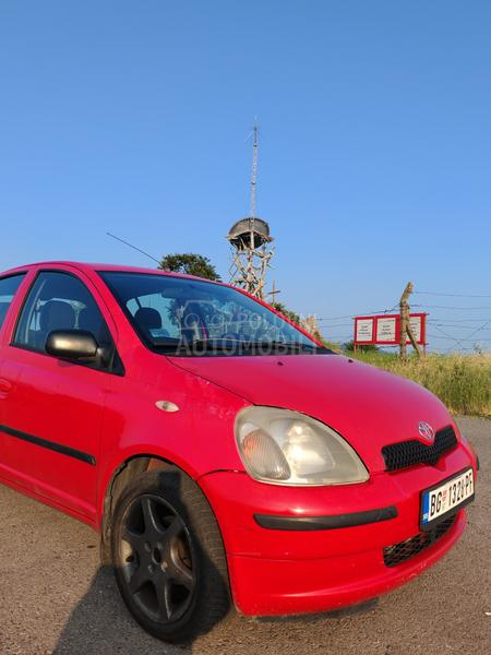 Toyota Yaris 1.0 vvti