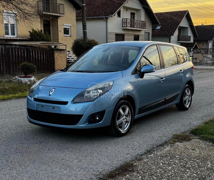 Renault Grand Scenic 1.5 DCI DYNAMIQUE