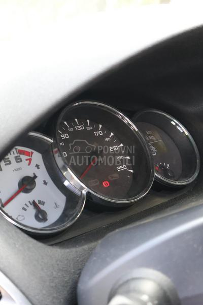 Renault Megane 1.6 16V