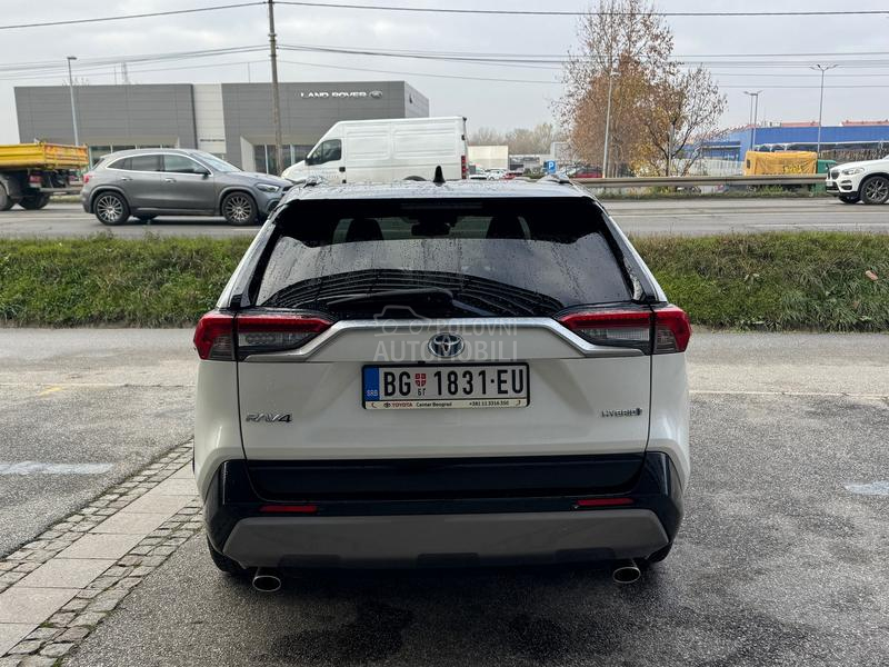 Toyota RAV 4 Hibrid Style