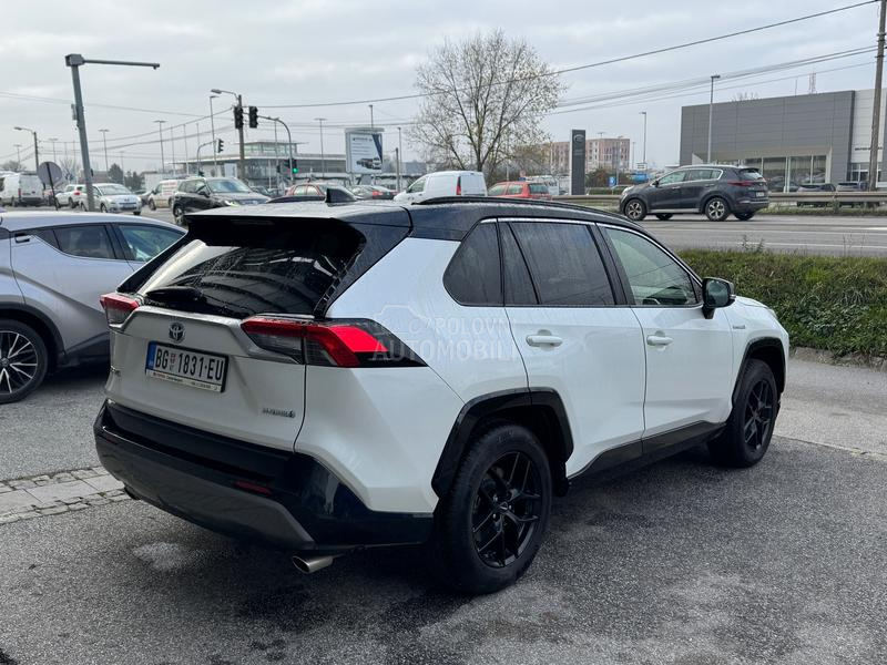 Toyota RAV 4 Hibrid Style