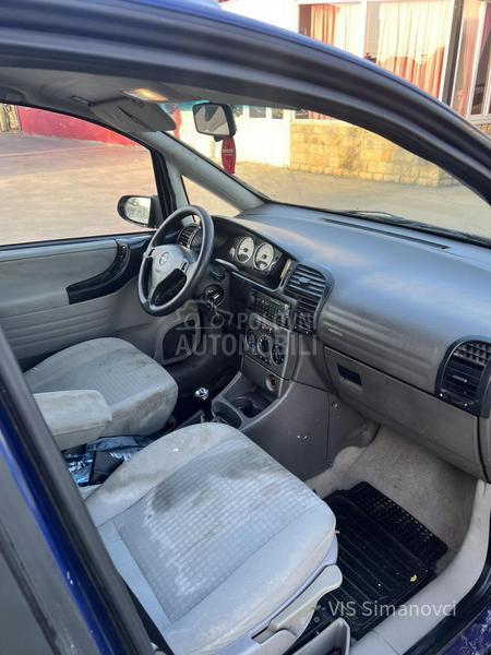 Opel Zafira 1,6