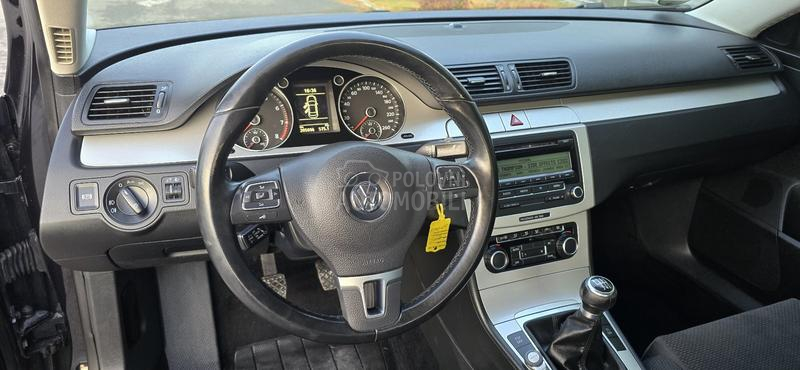 Volkswagen Passat B6 1.4 FSI  O R G  K M