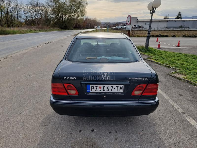 Mercedes Benz E 290 