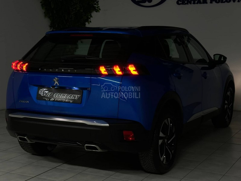 Peugeot 2008 1.2 ALLURE AUT