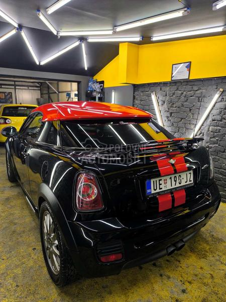 MINI John Cooper Works 1.6