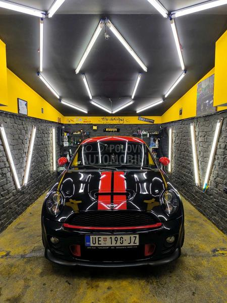 MINI John Cooper Works 1.6