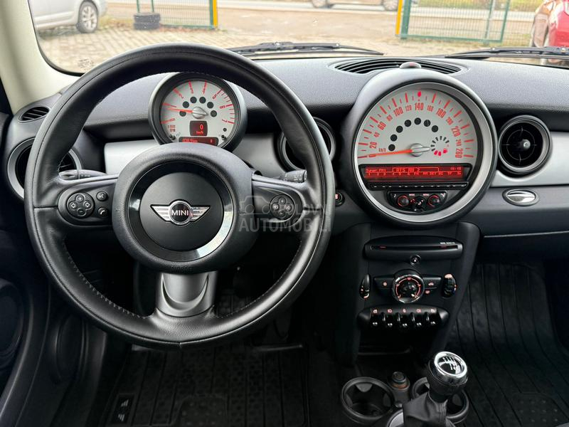 MINI Cooper 1.6d