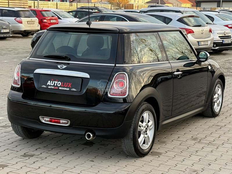MINI Cooper 1.6d