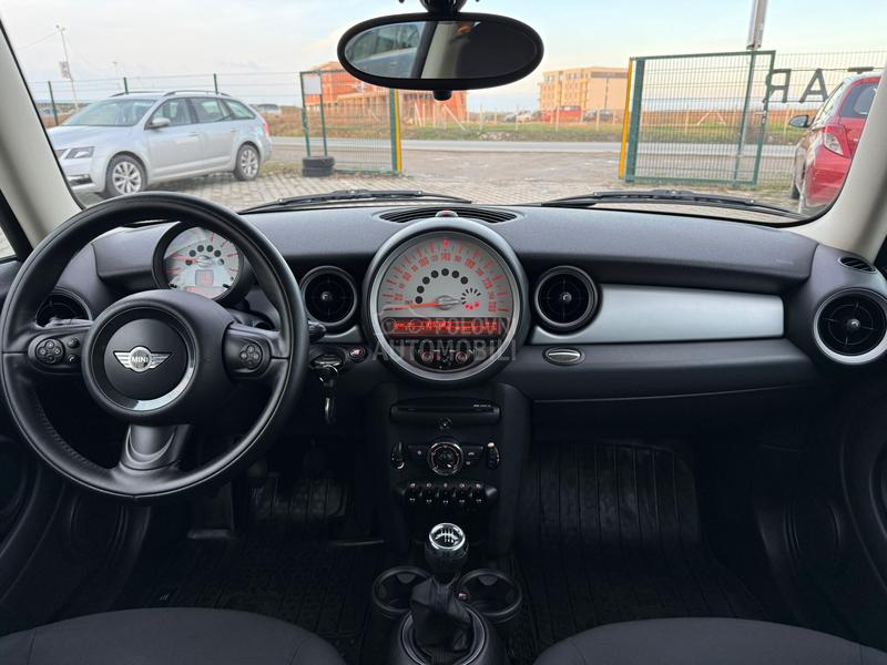 MINI Cooper 1.6d