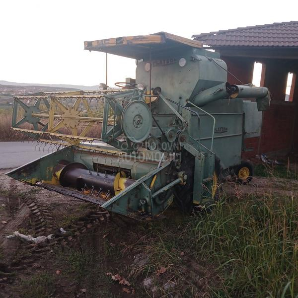 New Holland Clajson M89