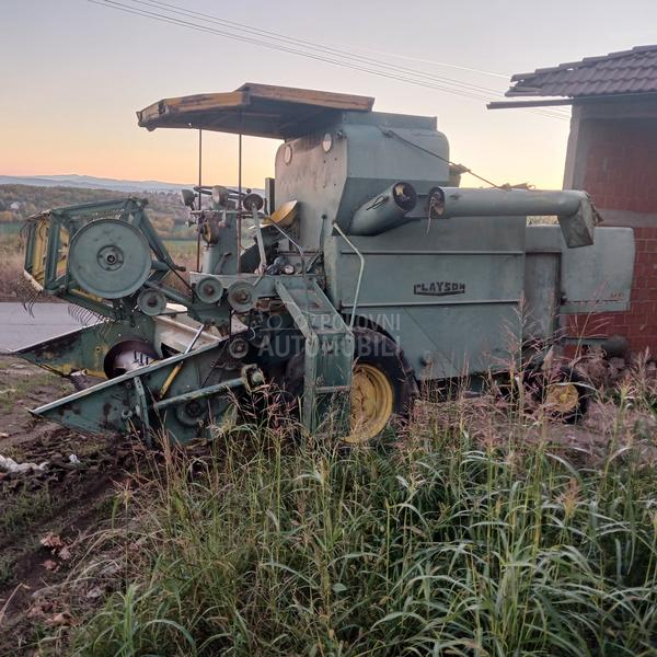 New Holland Clajson M89