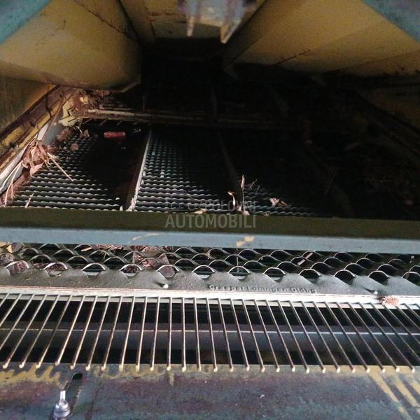 New Holland Clajson M89